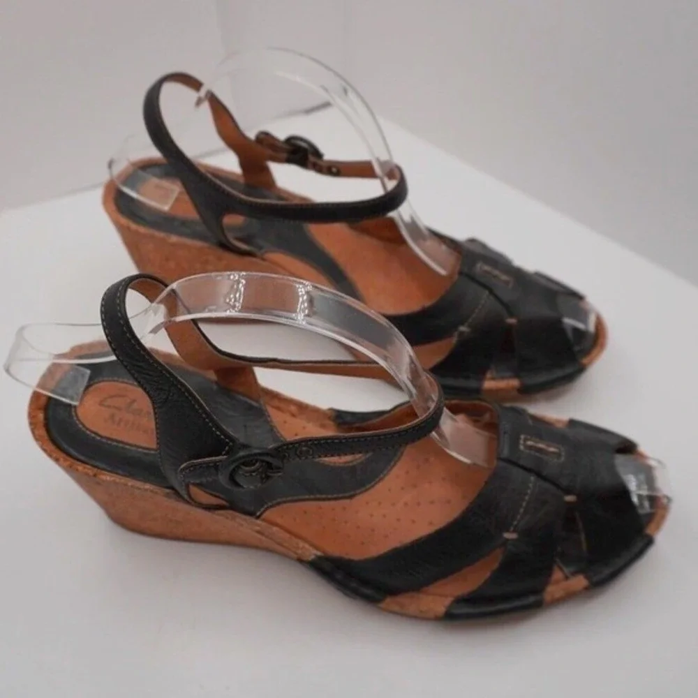 Clarks Artisan Black Leather Cork‎ Wedge Sandals Strappy Shoes 11 Vacation 34-05